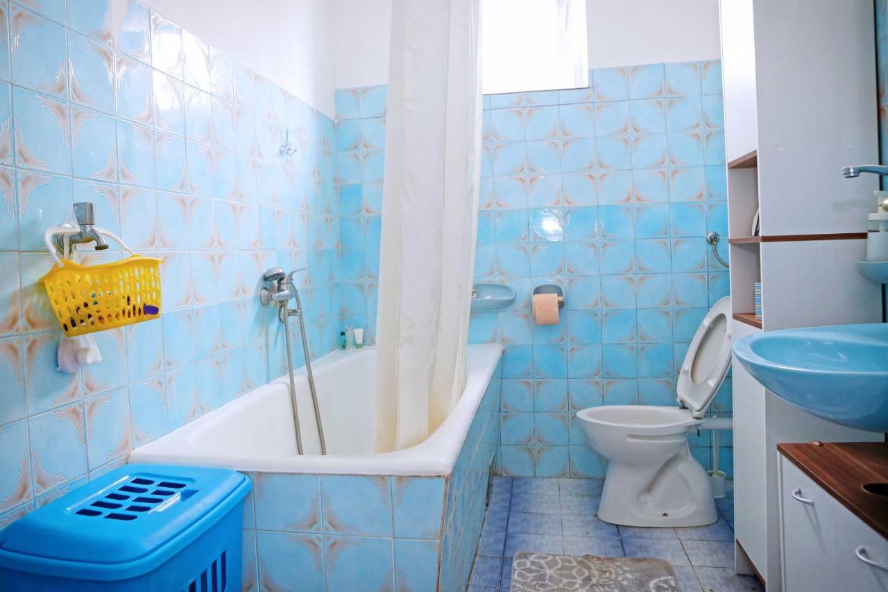 Apartman Charlie ヴーシ エクステリア 写真